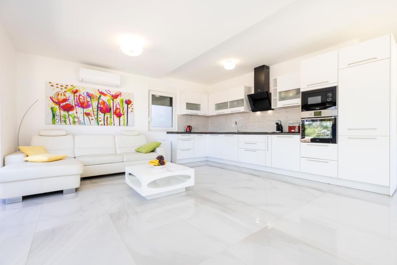 Apartments Olea مالي لوشينغْ المظهر الخارجي الصورة
